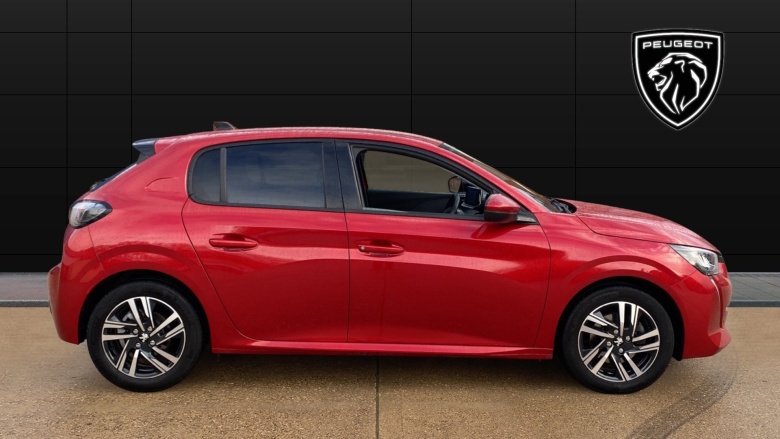 Peugeot 208 1.2 PureTech 100 Allure 5dr Petrol Hatchback